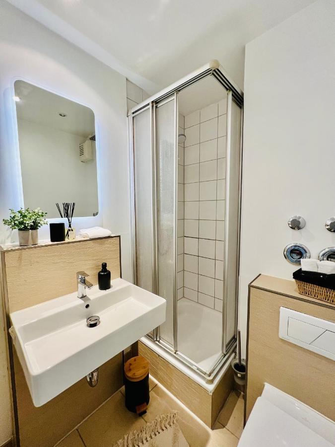 Sunset Apartment: Free Parking + Balcony + Netflix Essen Exterior photo